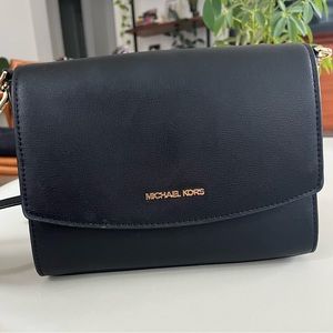 Michael Kors Cross Body Bag